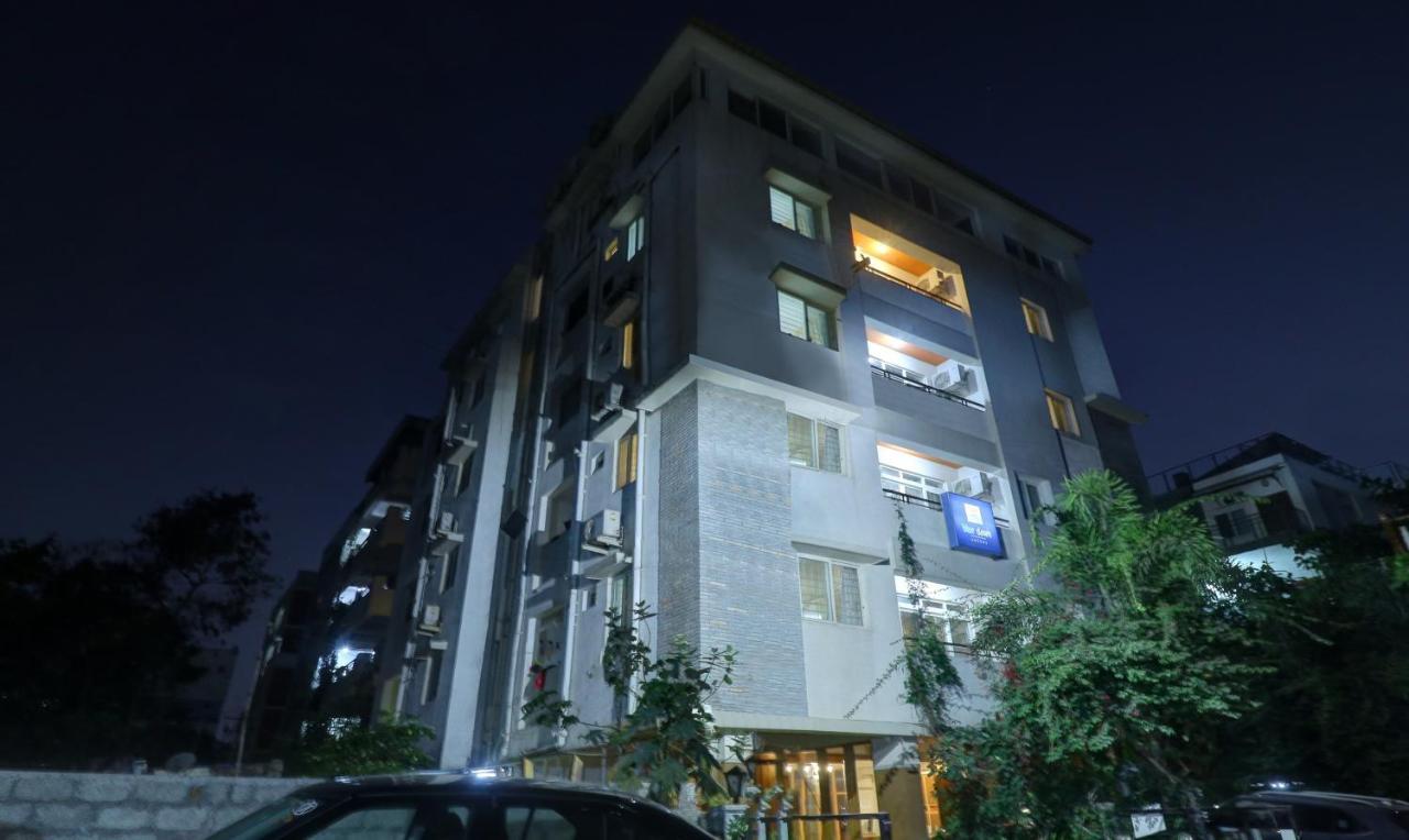 Itsy By Treebo - Blue Dawn Suites Hyderabad Luaran gambar